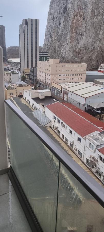 The Hub Gibraltar Leilighet Eksteriør bilde